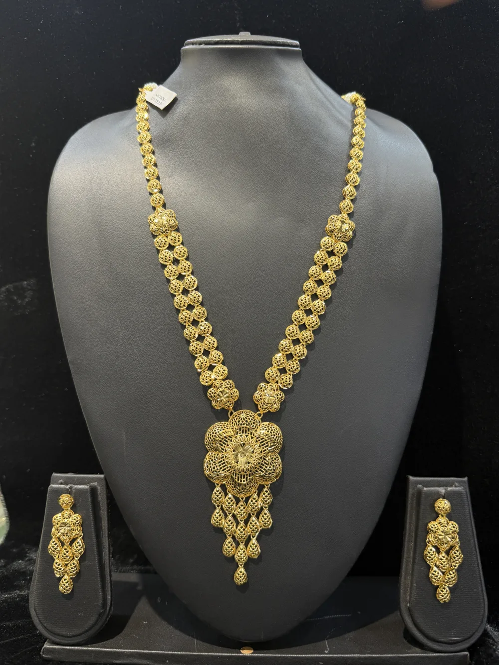 Long Necklace 4