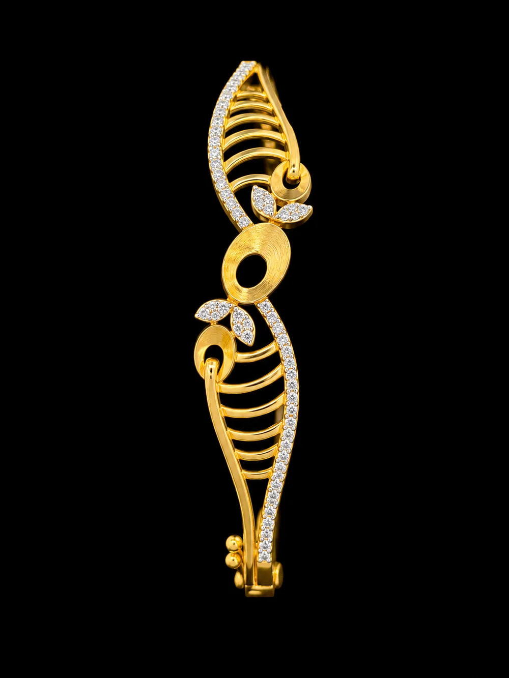 Ladies Bracelet 5