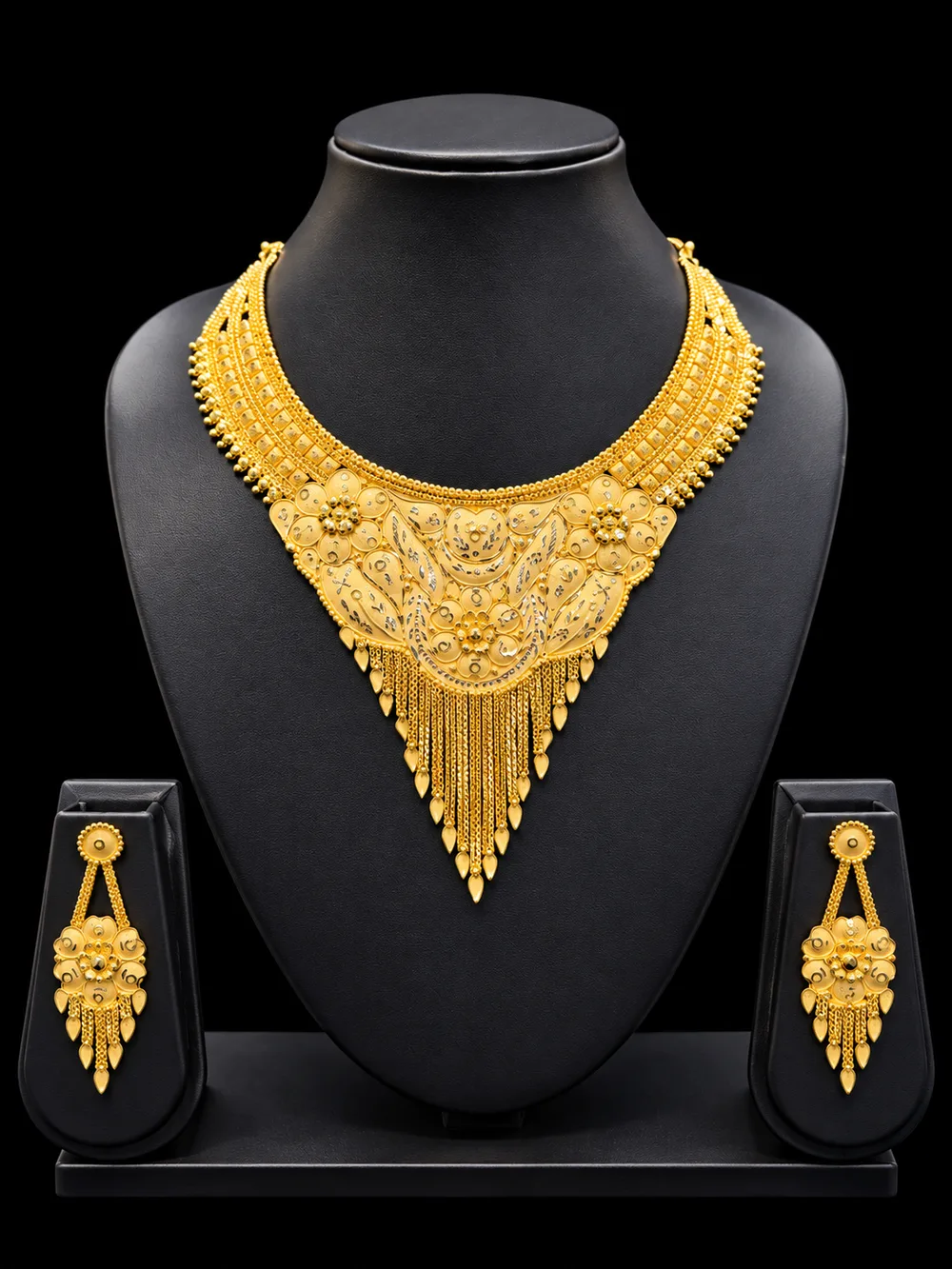 Short Necklace 9