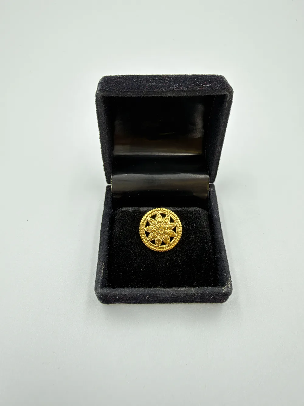 Nose Pin