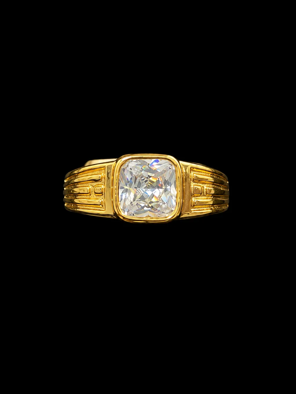 Gents Ring 9